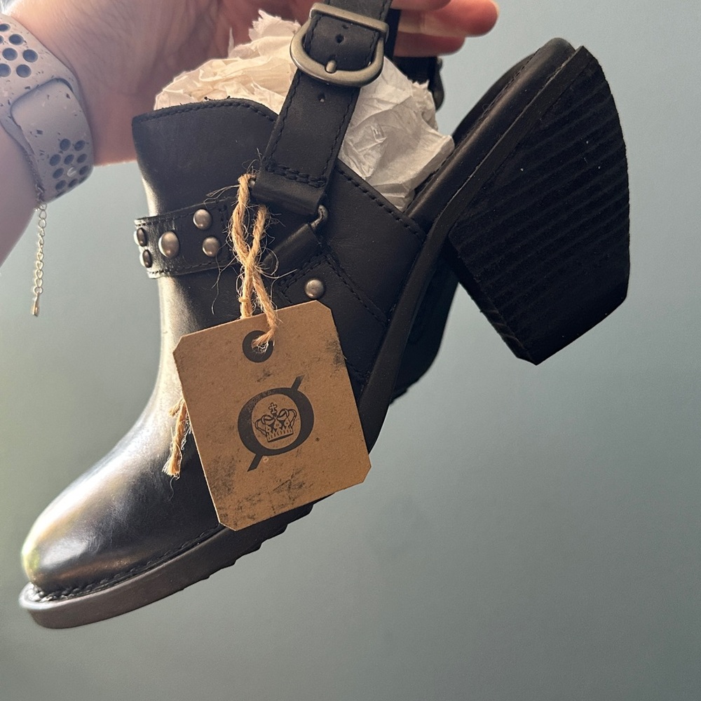 Born Leather Ankle Boots